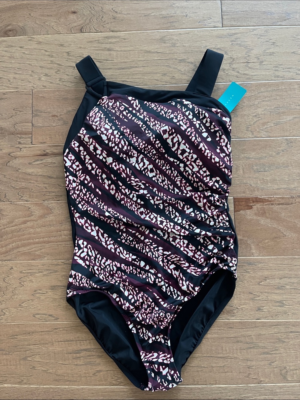 Aquagreen Swimwear Black Pink Wine One Piece Swimsuit Large NWT - Picture 10 of 10